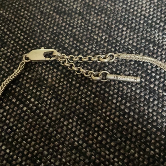 Kenneth Cole  Brushed gold necklace w/disc charms - Picture 2 of 4